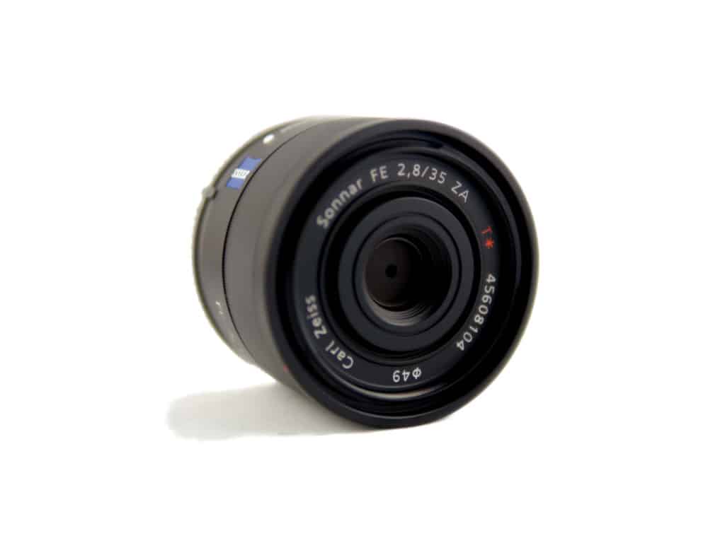 Carl Zeiss Sonnar T FE 35mm F2.8 ZA: small and lightweight wide Carl Zeiss Sonnar T FE 35mm F2.8 ZA: small and lightweight wide