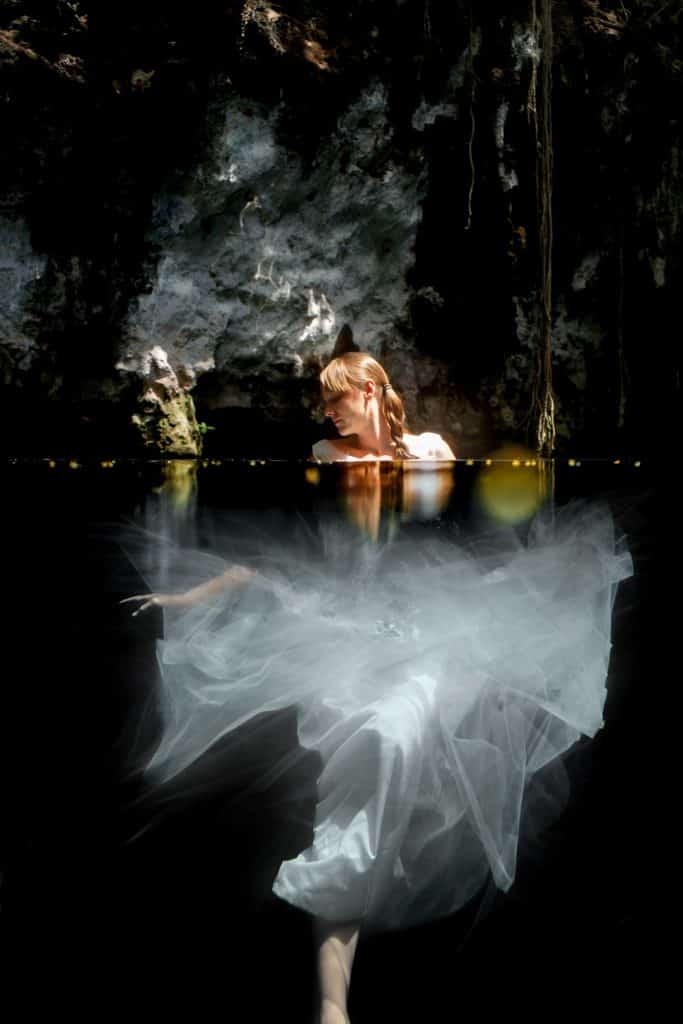 underwater bridal shoot