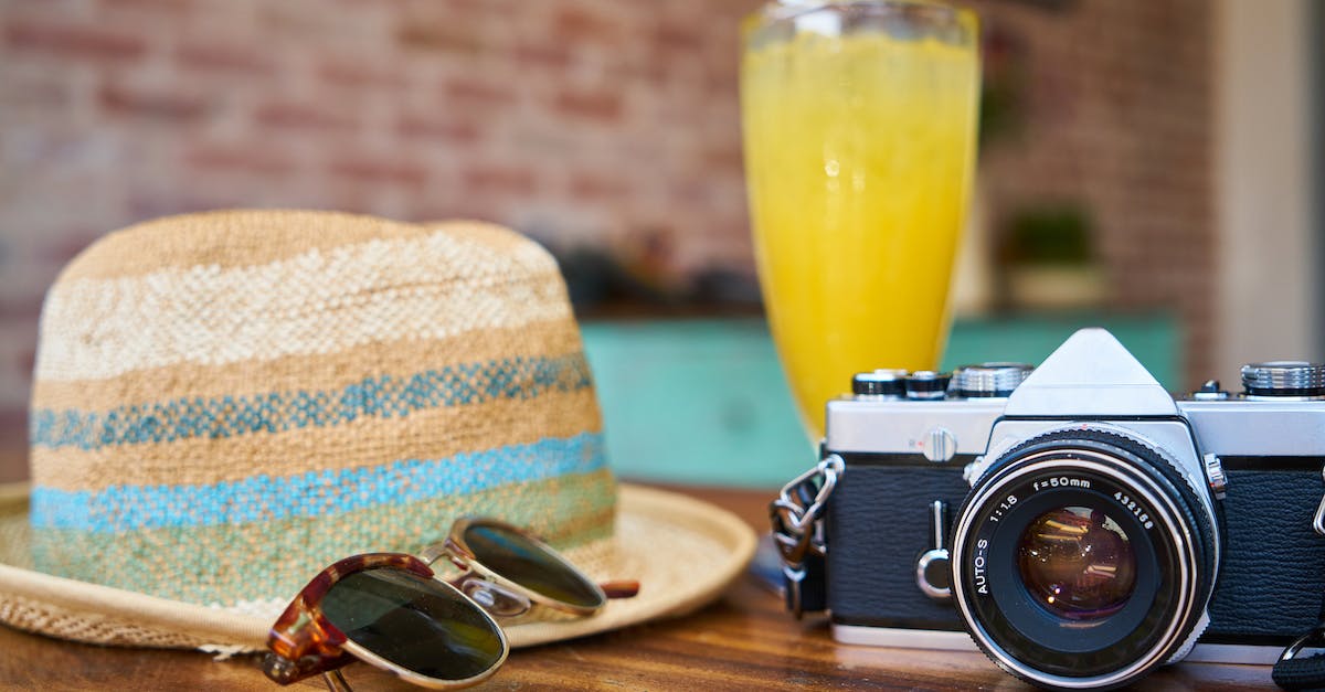 How to Choose the Best Camera Lens for Close-Up Shots