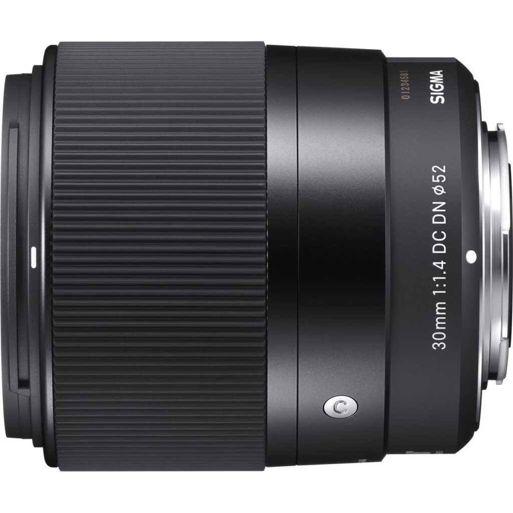 Sigma 30mm f/1.4 DC DN